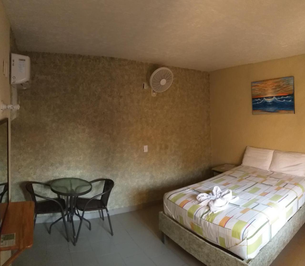 Hotel Bigu Puerto Escondido  Bagian luar foto